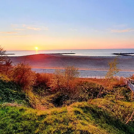 Gorgeous In With Wifi *